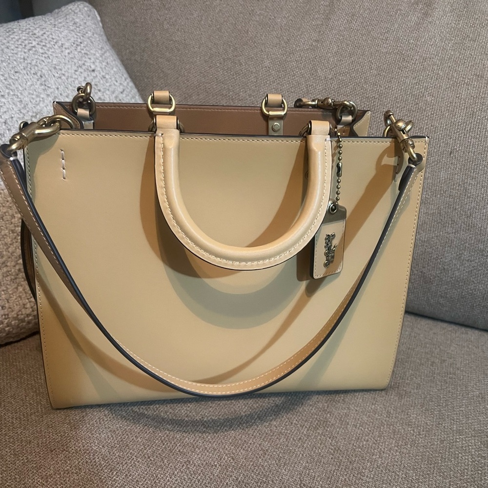 Coach Rogue Beige/Brass